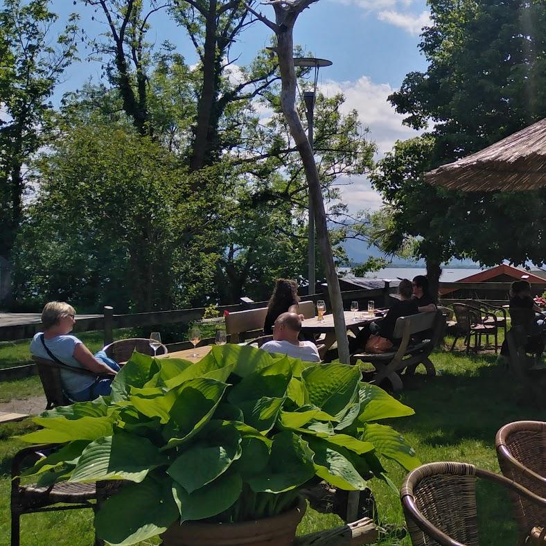 Restaurant "Beim Wegmacher - Biergarten am Chiemsee mit regionaler Küche - Kiosk" in Chieming