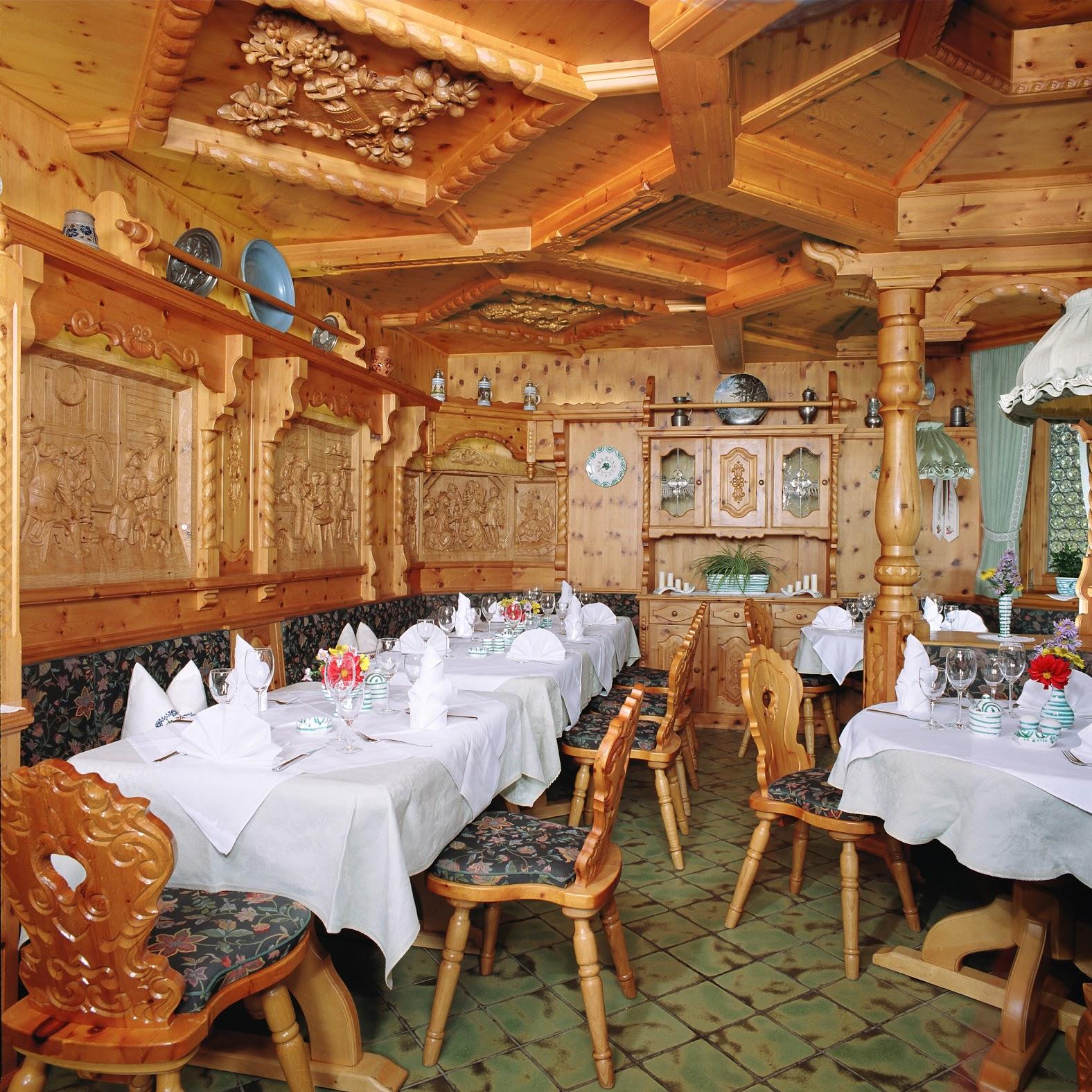 Restaurant "Zirbelstube" in Reit im Winkl