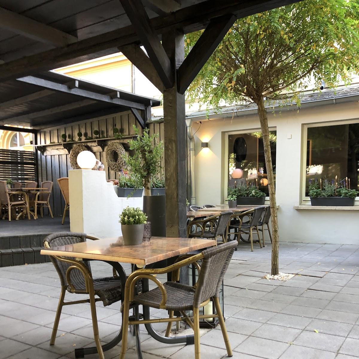 Restaurant "Theater-Café" in Altenburg