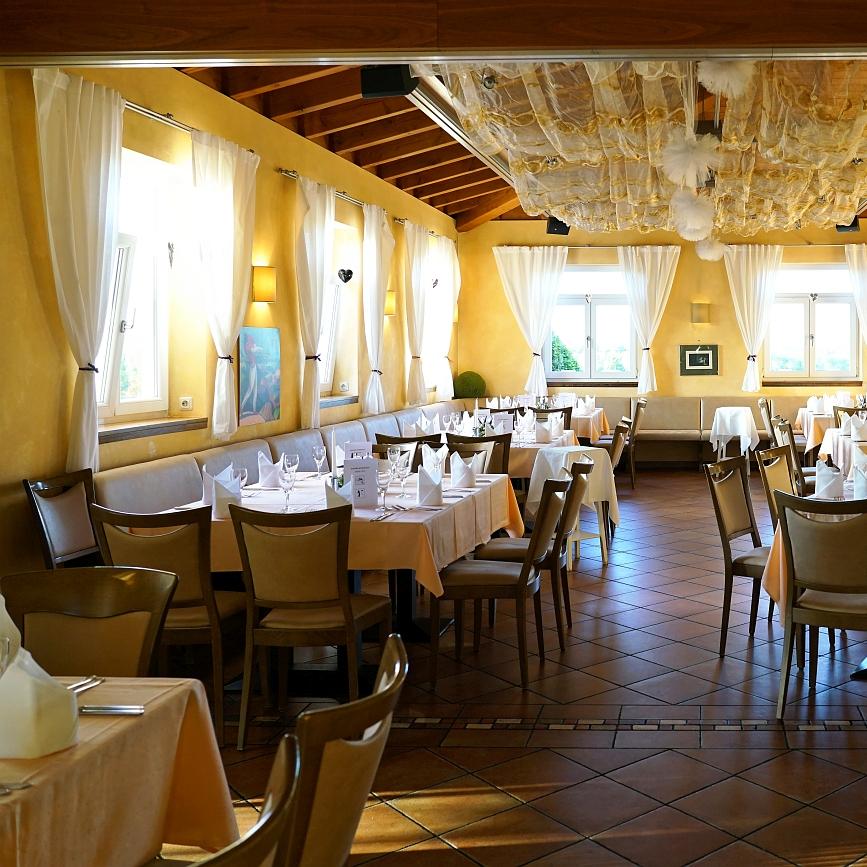 Restaurant "Luigis Golf Restaurant" in Groß-Zimmern