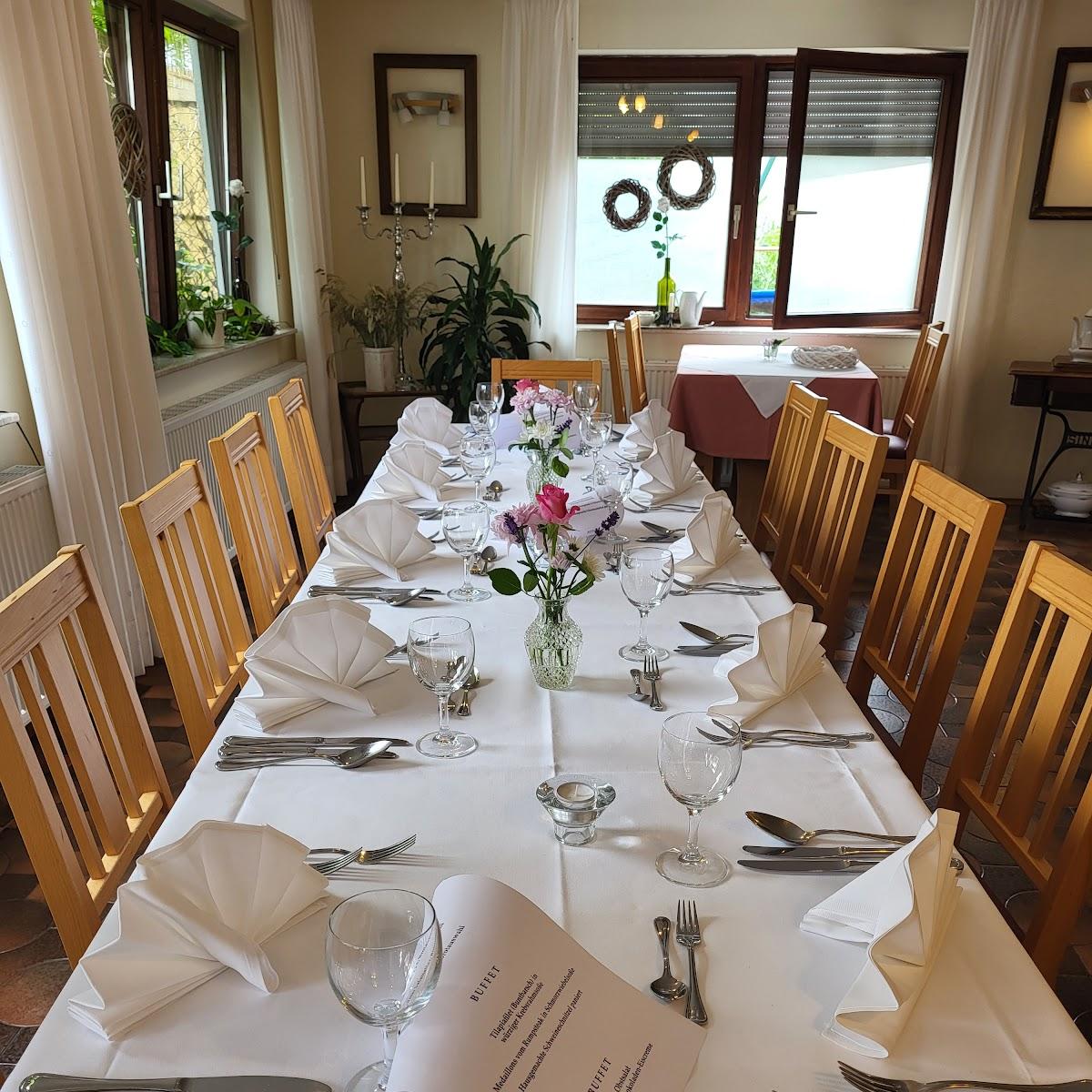 Restaurant "Landgasthof Goldenes Lamm" in Rheinzabern