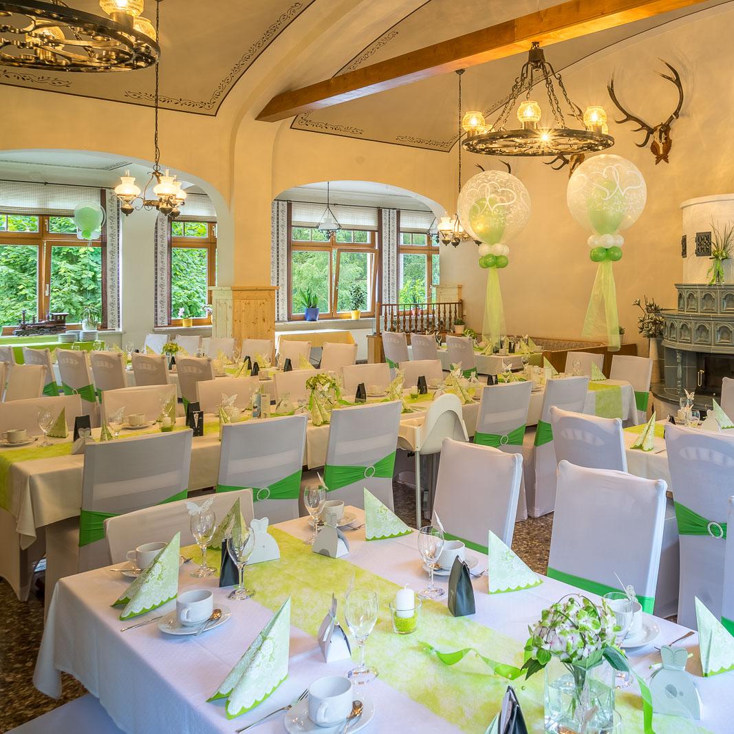 Restaurant "Wald­gast­haus Arme­leu­te­berg" in Wernigerode