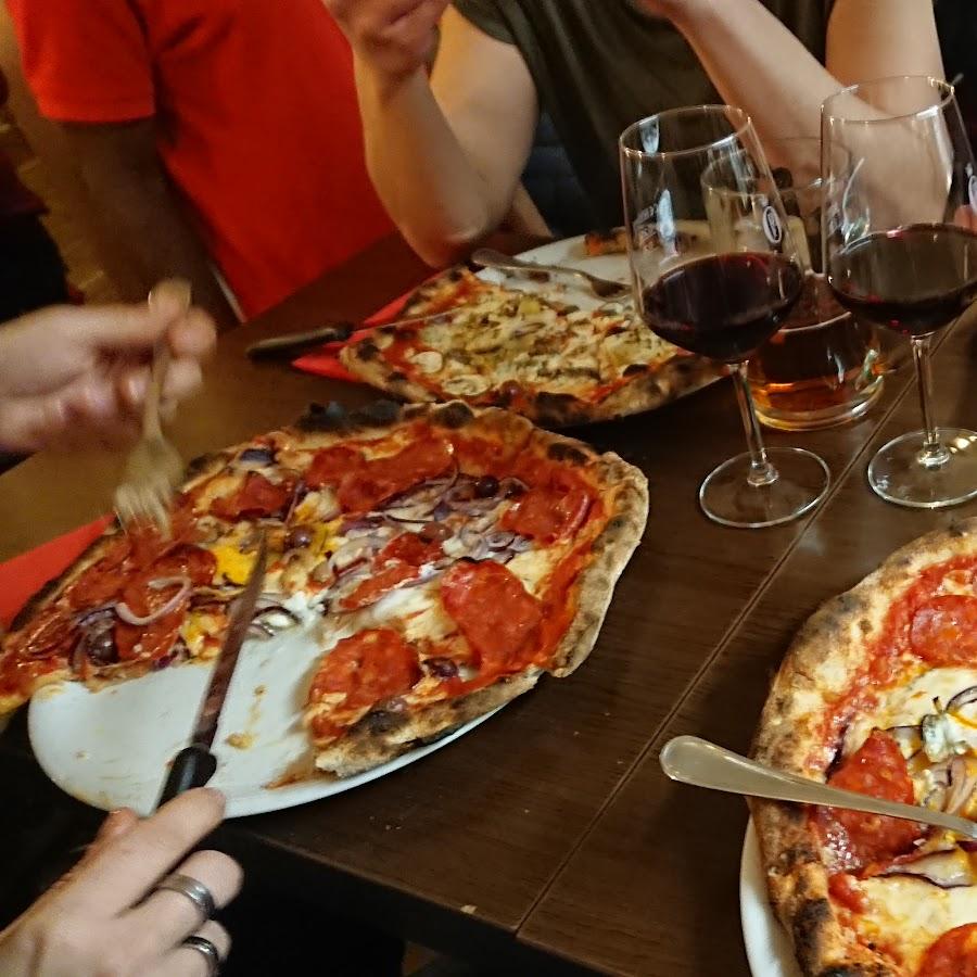 Restaurant "Rossofuoco Pizzeria" in Erlangen