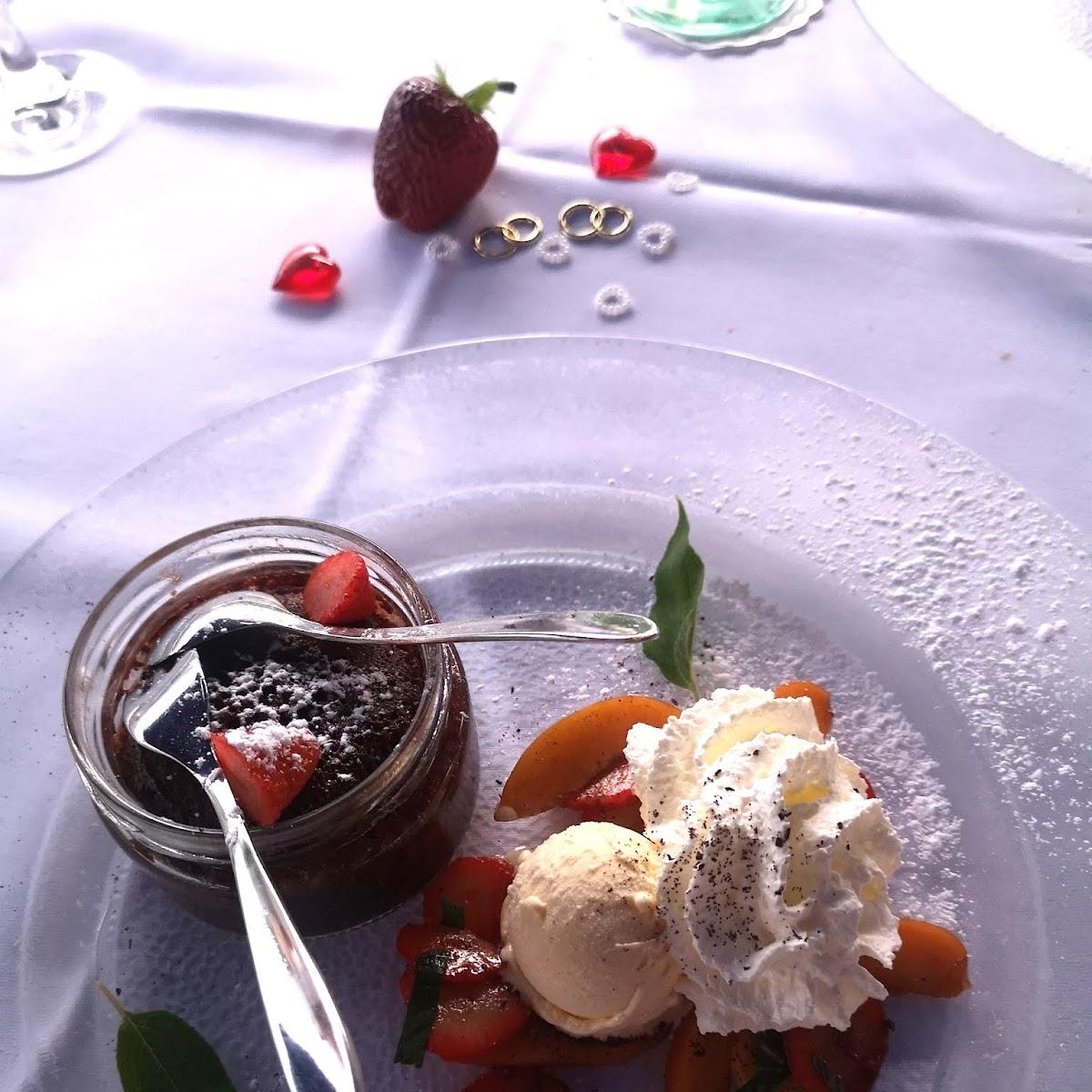 Restaurant "Weißer Rettich" in  (Hohentwiel)