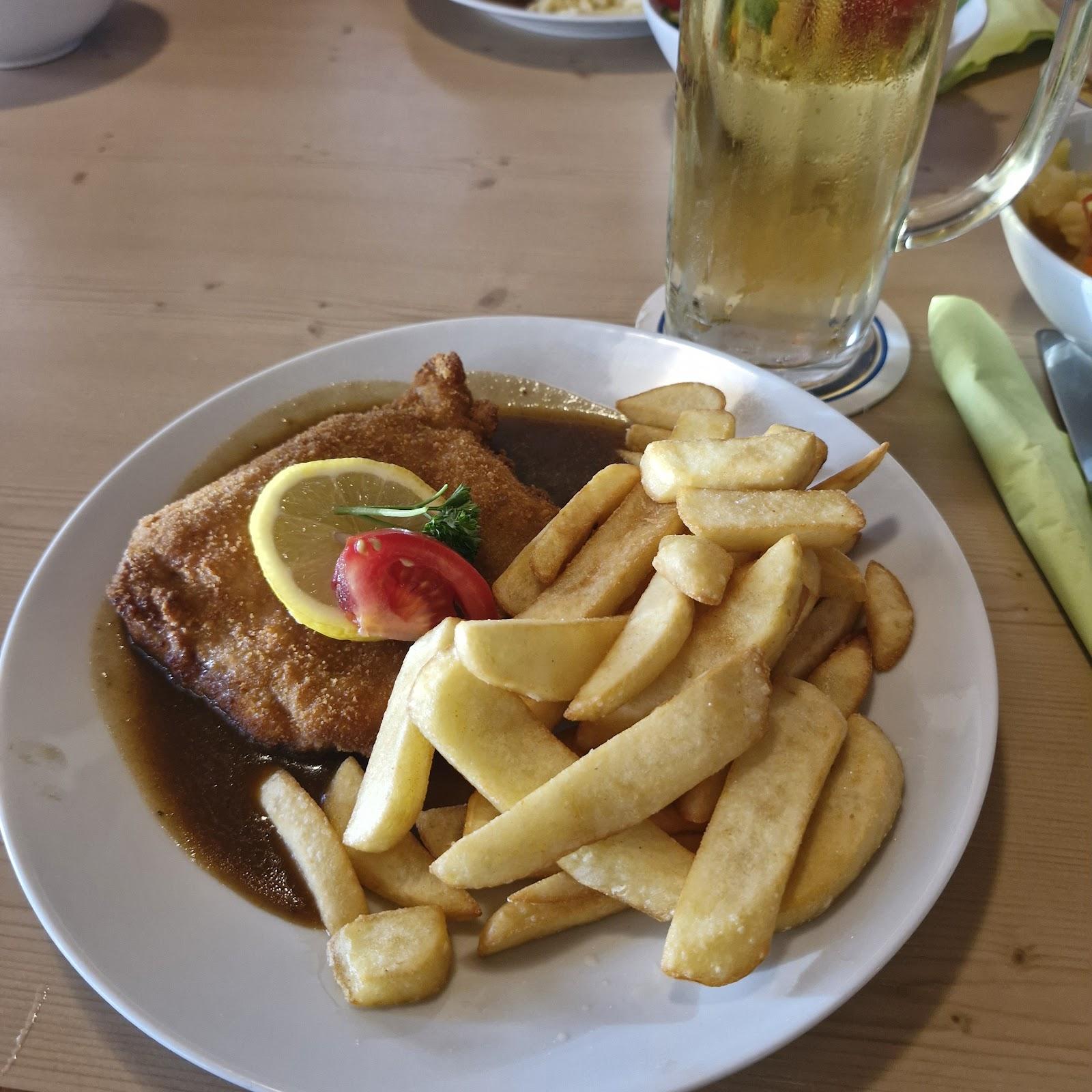 Restaurant "Gaststätte Grüner Baum" in Adelmannsfelden