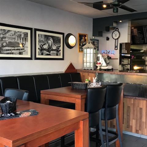 Restaurant "Landgasthof Zum Blauen Bock" in  Osterwald