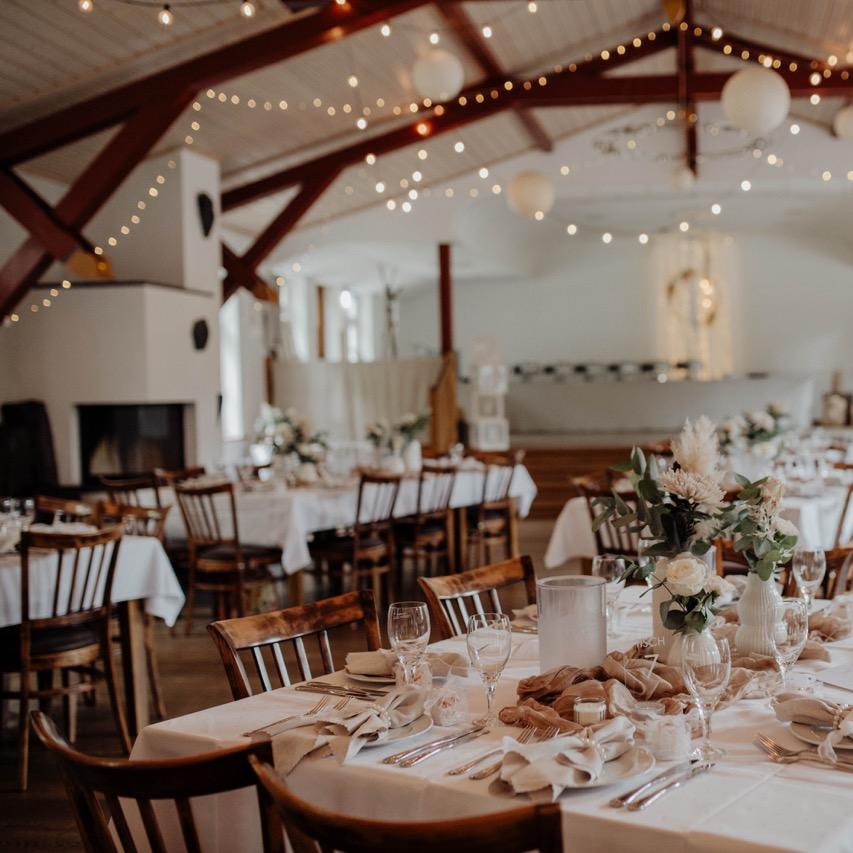 Restaurant "Landhaus „Hui Wäller“" in Greifenstein