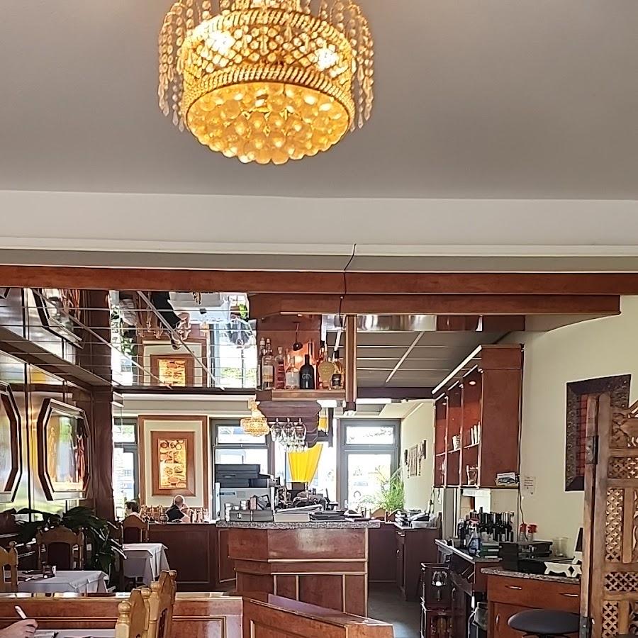 Restaurant "Red Chillies - Indisches Restaurant, Bar, Lounge. Inhaber S.Dhaliwal" in Landau in der Pfalz