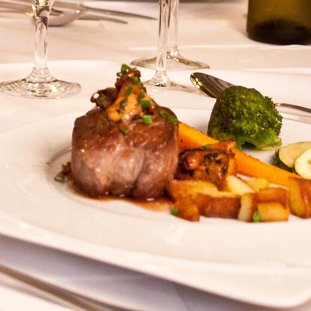 Restaurant "Bräustüble Restaurant" in Gundelsheim