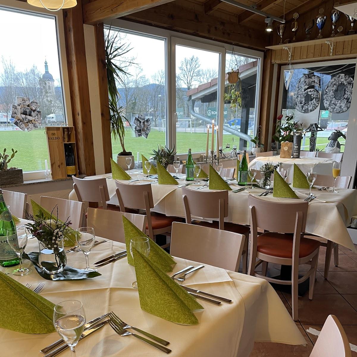 Restaurant "Pizzeria und Schnitzelhaus Grillstube Schanzenbergstube" in Gaggenau