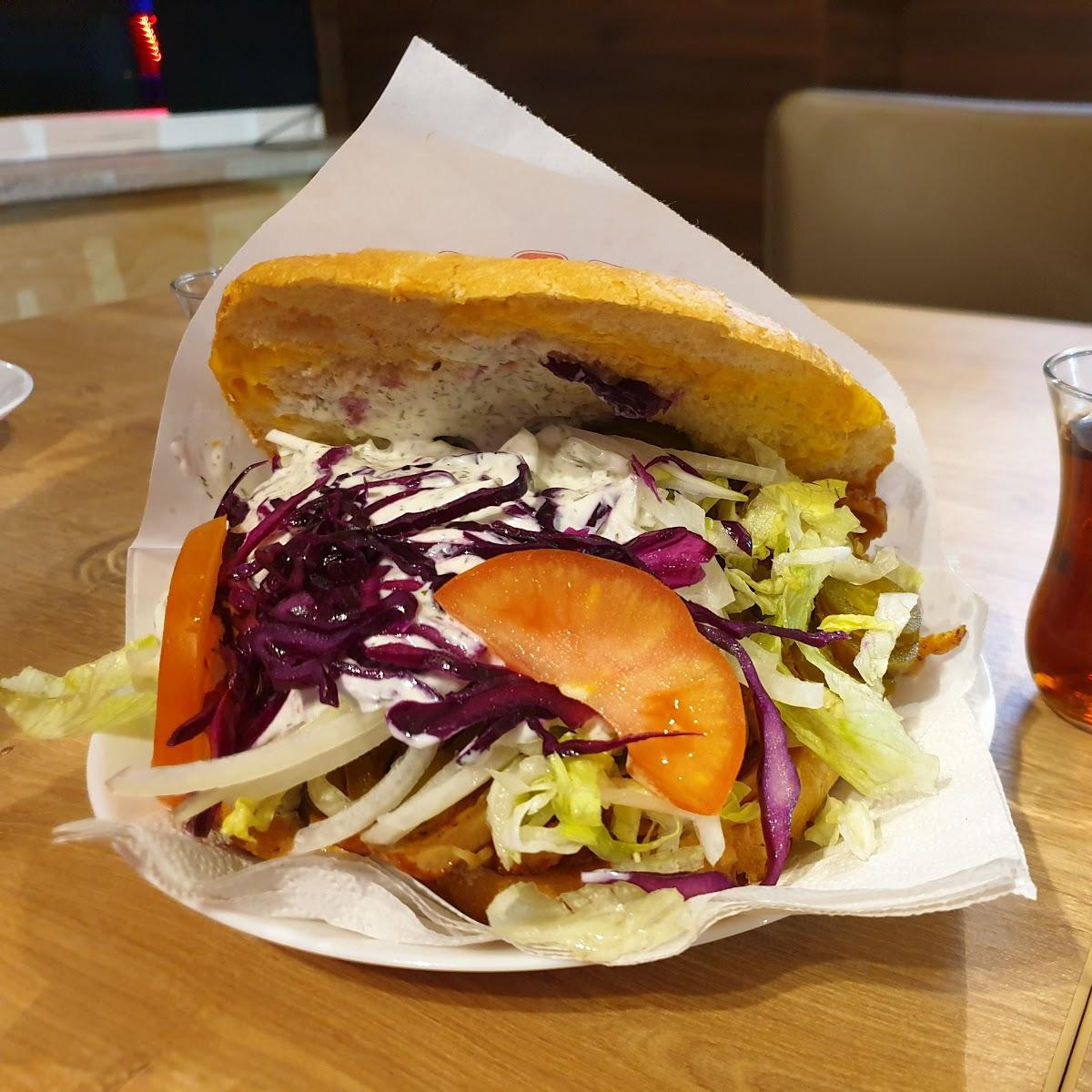 Restaurant "Nuri`s Dönerhaus in" in  Neuötting