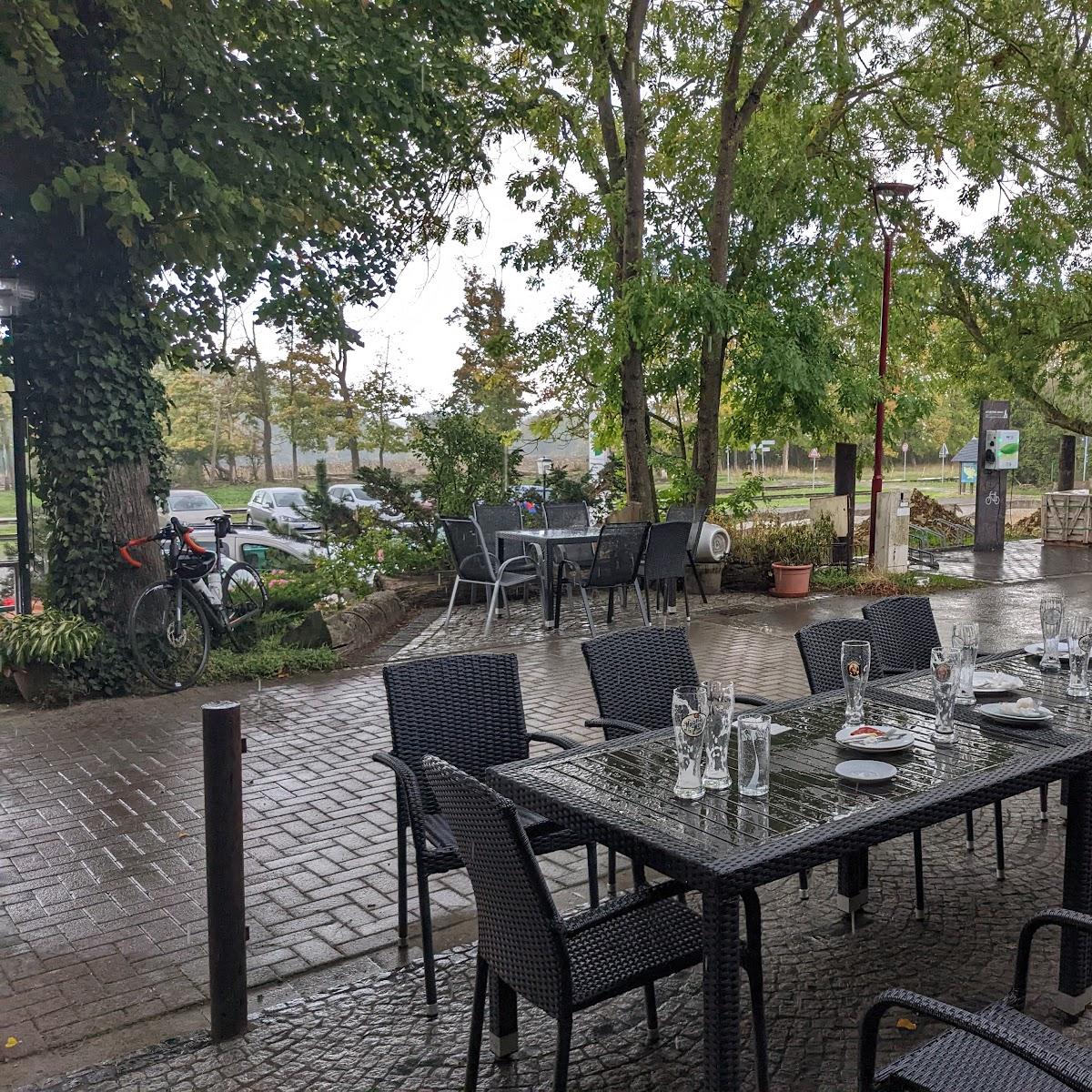 Restaurant "Gaststätte Zum Lindenhof" in Küllstedt