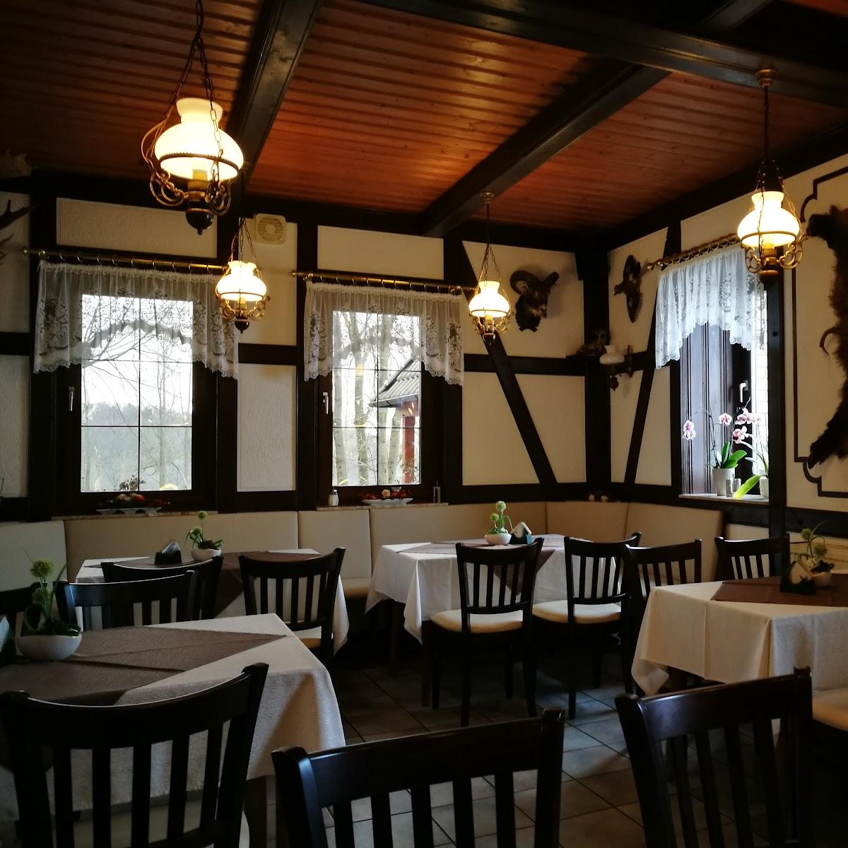 Restaurant "Gaststätte Zum Lindenhof" in Küllstedt