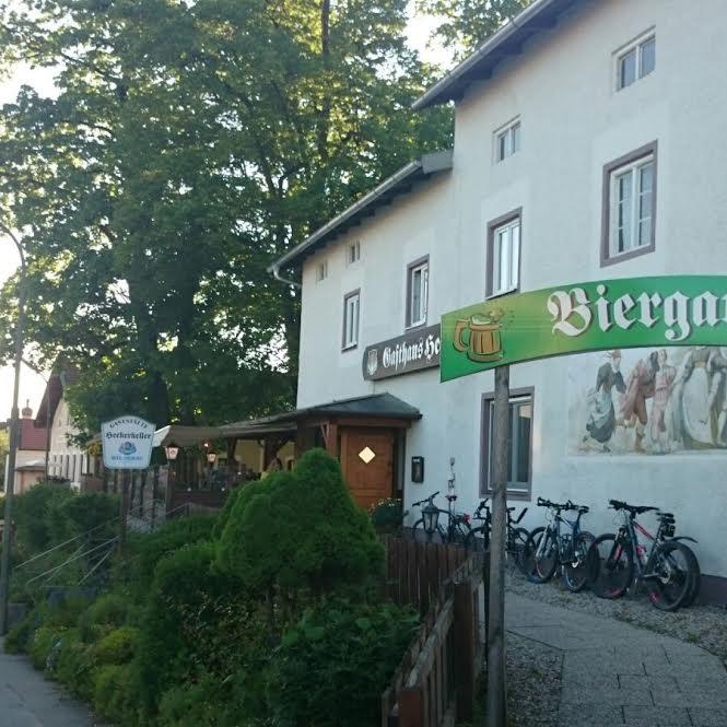 Restaurant "Heckerkeller Matteo De Luca" in  München