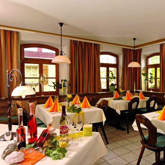 Restaurant "Gasthof Rotes Ross, Inh. Fam. Firnbach" in Markt Einersheim