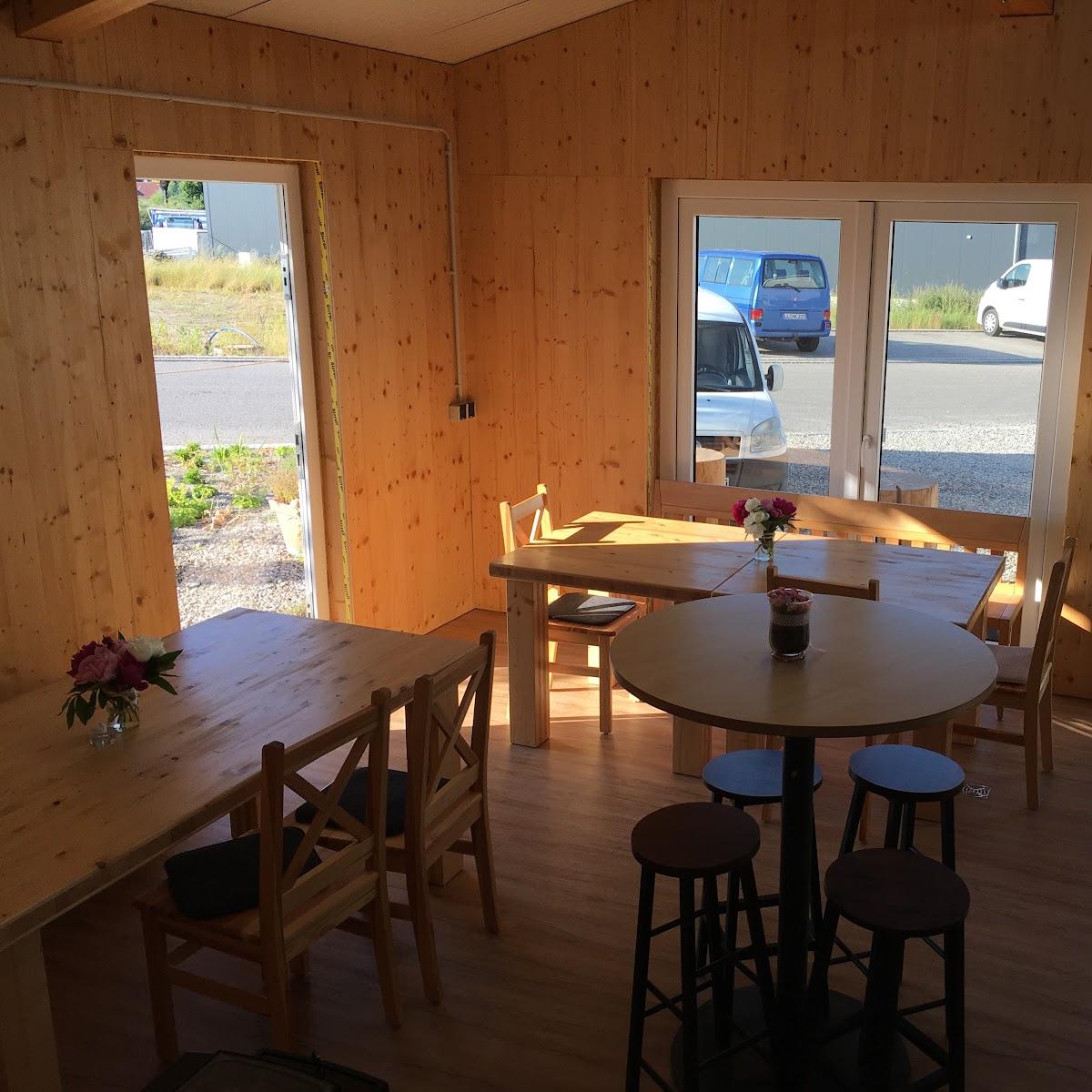 Restaurant "Karina’s Imbiss Hütte" in Eresing