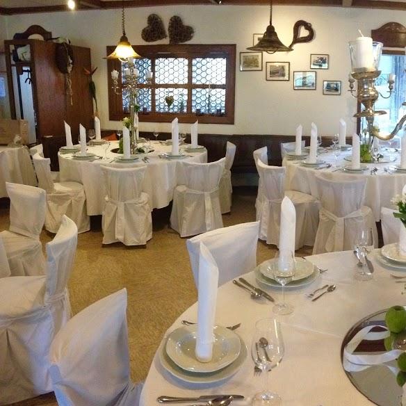 Restaurant "Landgasthof   Zum Kreuz  " in Kirchheim am Ries