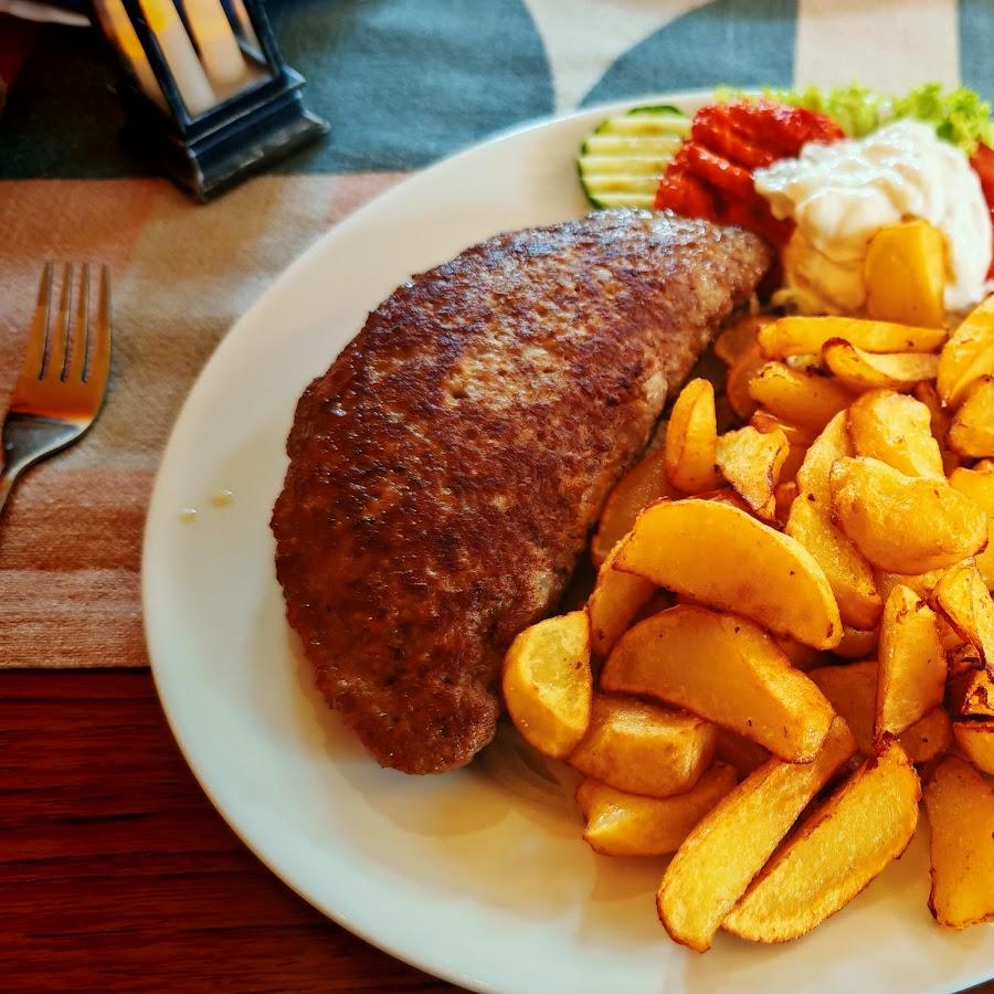 Restaurant "Zum Straß" in Riesbürg