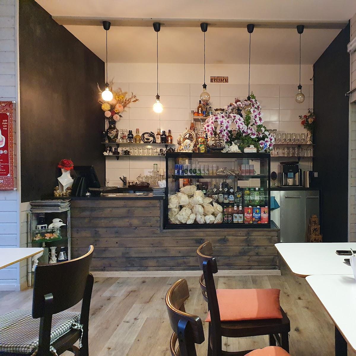 Restaurant "Planet Food" in Röhrmoos