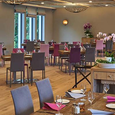 Restaurant "Wirtshaus & Eventlocation - zum Murnauer" in Murnau am Staffelsee