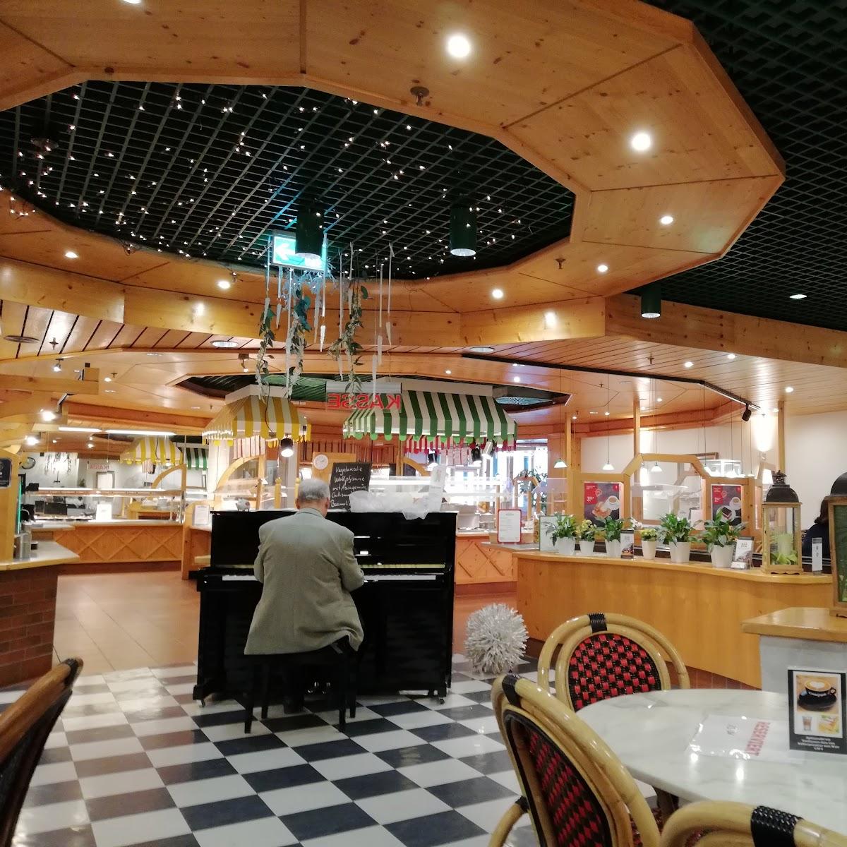 Restaurant "Brasserie - Restaurant  - Frühstücksbuffet & Mittagessen" in Pforzheim