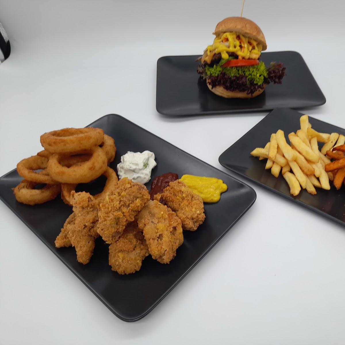 Restaurant "Crossvalley Burgers - 100 % Bio Beef Burger" in  Kreuztal