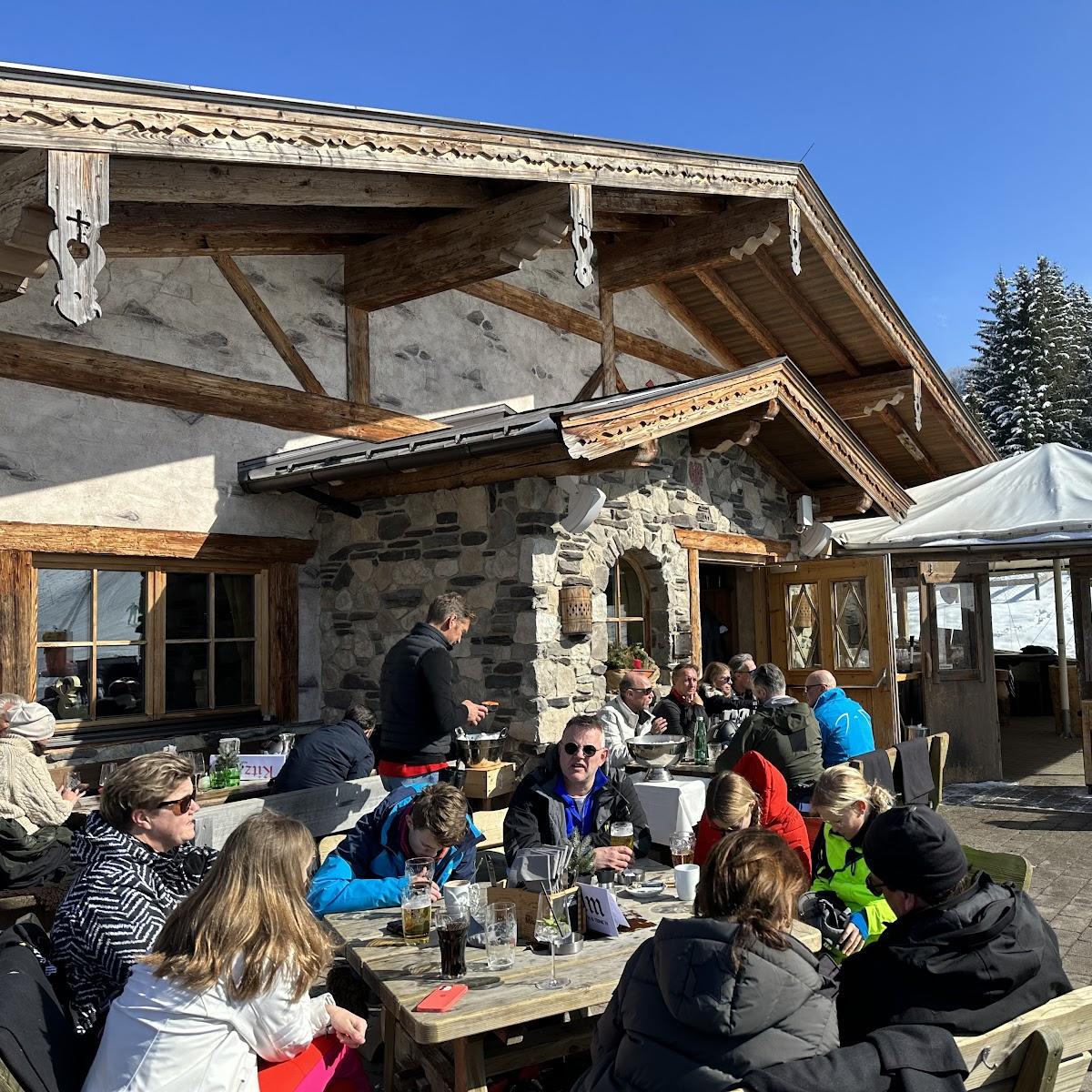 Restaurant "Kitzalm 30-31 blaue piste (aix + spareribs)" in Kirchberg in Tirol