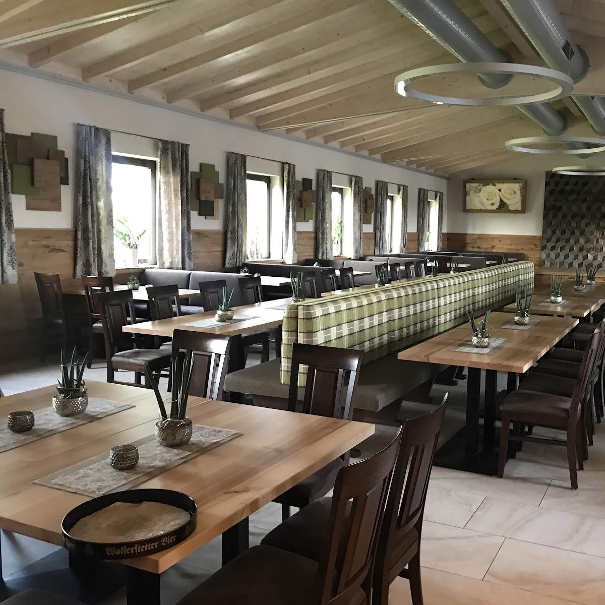 Restaurant "Gasthaus Zum Straubinger Wirt" in Beutelsbach