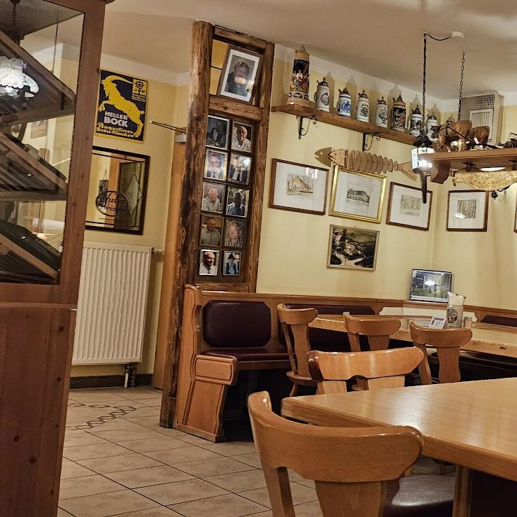 Restaurant "Gaststätte Zum Kramer" in Hallbergmoos