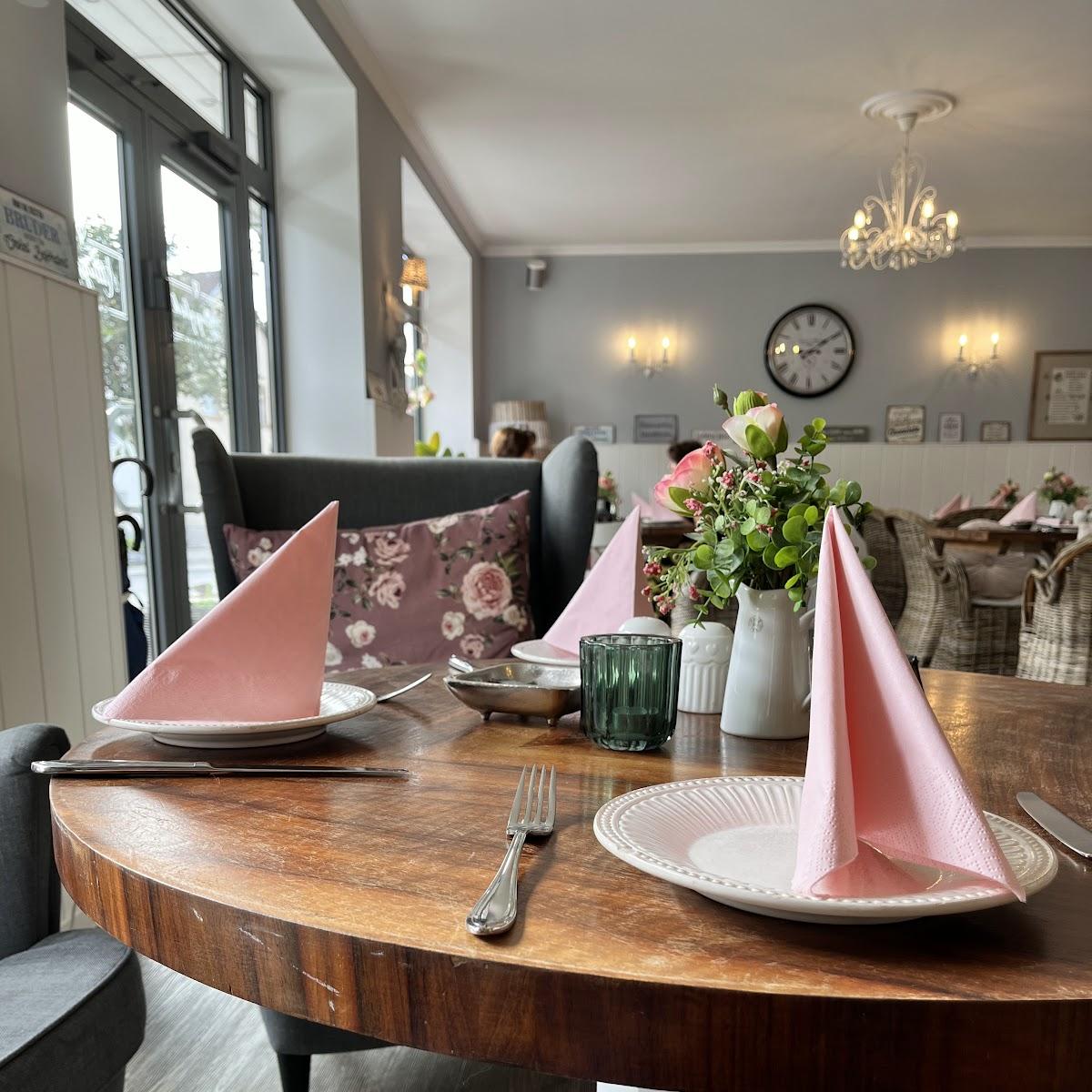 Restaurant "Alltagsglück Cafe & Mehr" in Aglasterhausen