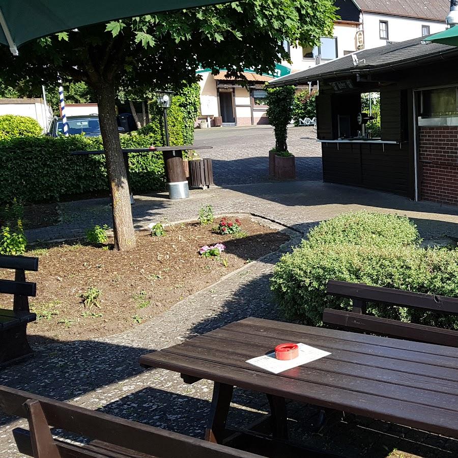 Restaurant "Zur Schönen Aussicht Schmuck s Biergarten" in Staufenberg