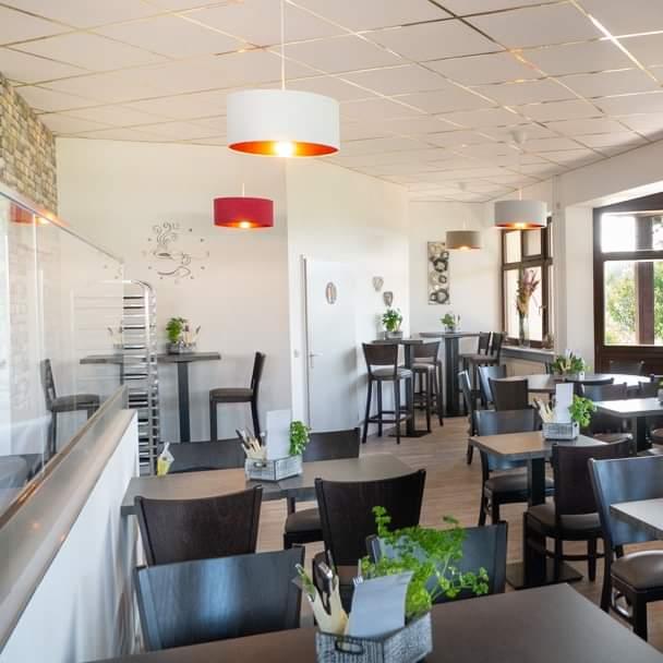 Restaurant "12 o´clock Grabfeld Küche" in  Römhild