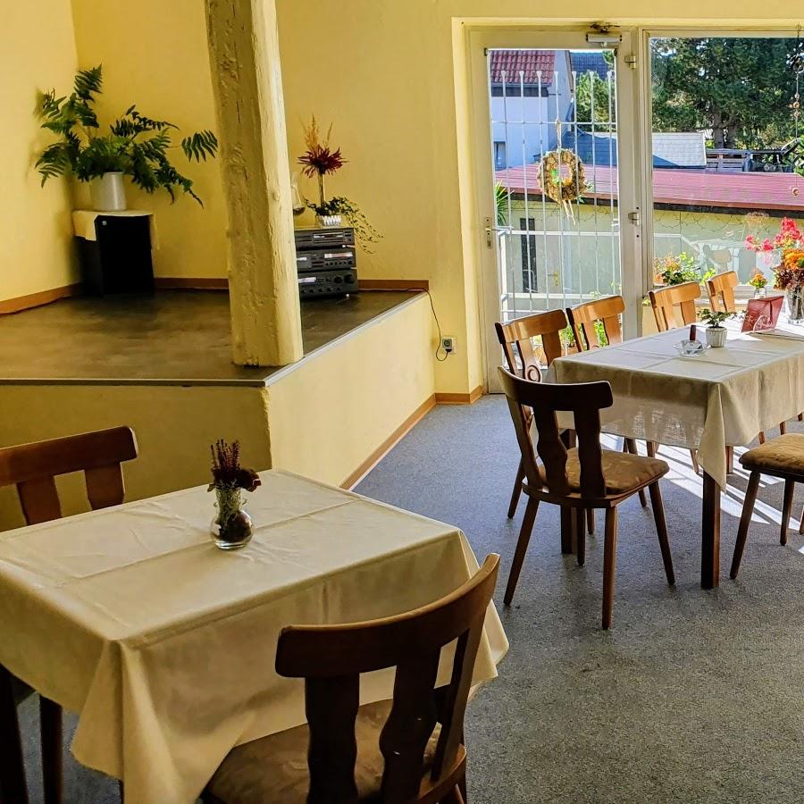 Restaurant "Rosengarten Altenweddingen - Restaurant & Café" in Sülzetal