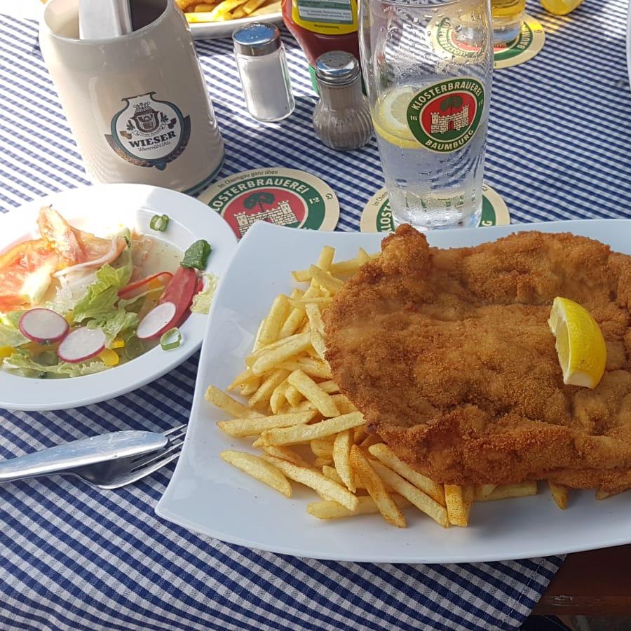 Restaurant "Pilspub Scotch Club" in Garching an der Alz