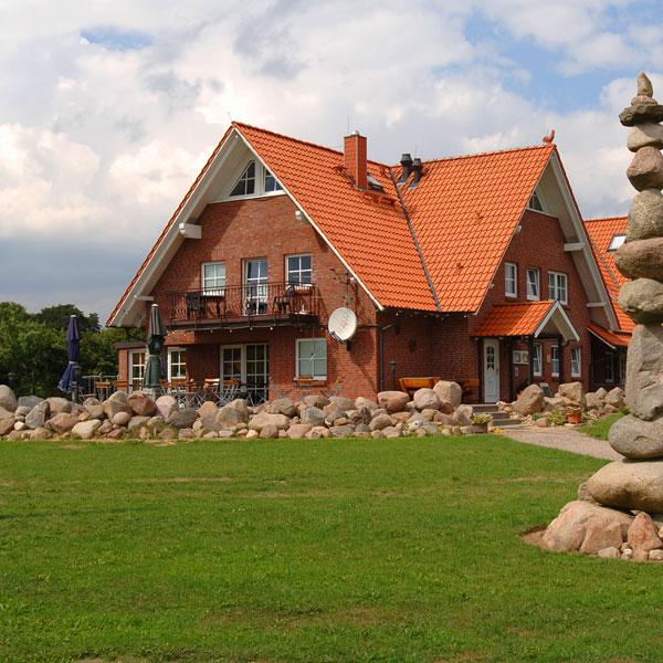 Restaurant "Hotel - Restaurant - Ferienwohnung Landhaus Bondzio" in Langen Brütz