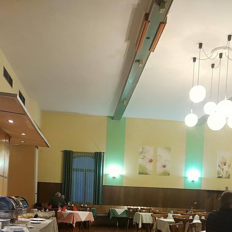 Restaurant "Landgasthaus Ochsen" in Grosselfingen