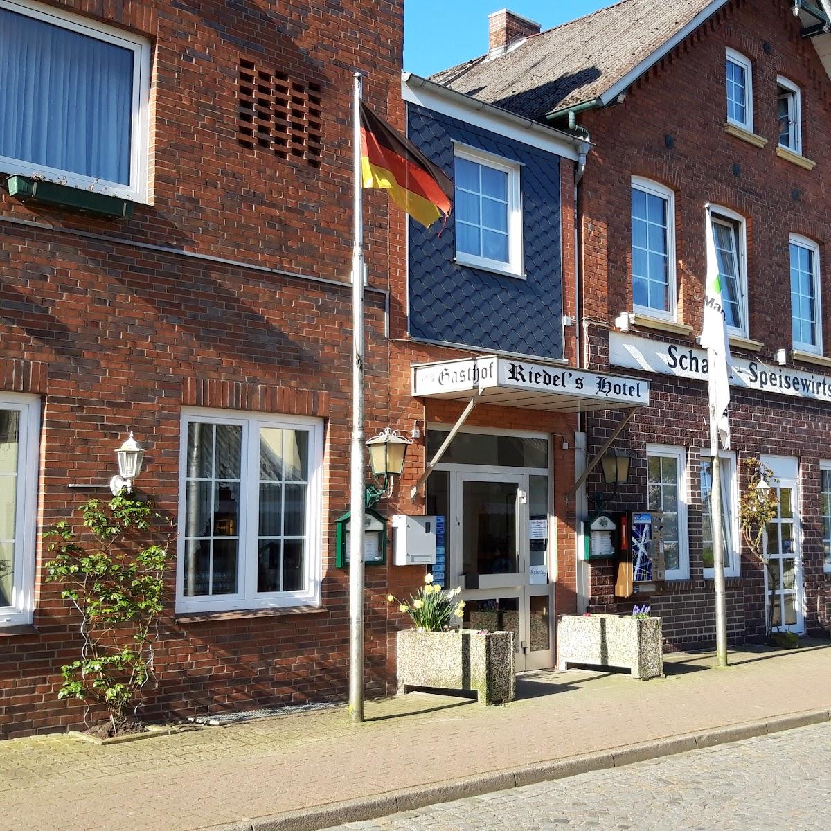 Restaurant "Riedels - Hotel" in Burg (Dithmarschen)