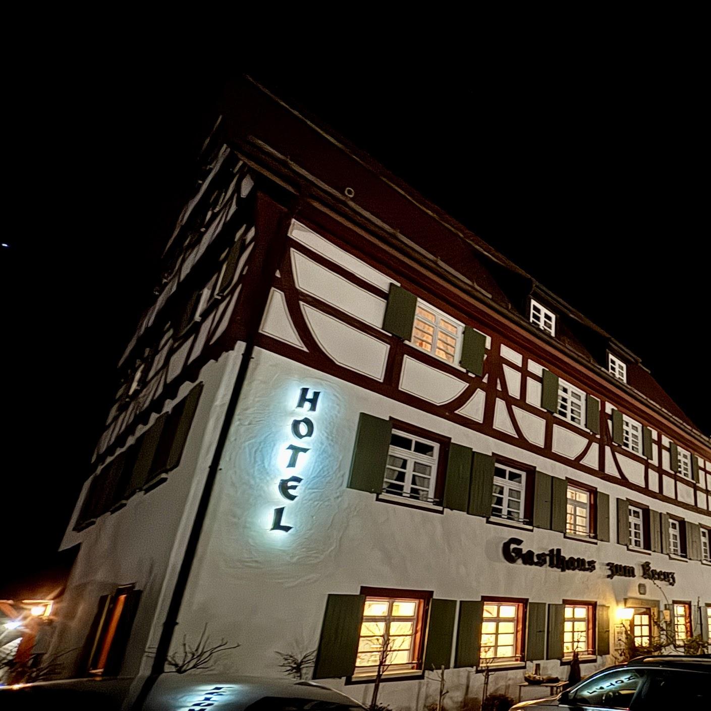 Restaurant "Gasthaus Hotel zum Kreuz - Yannick Traut" in Stetten am kalten Markt