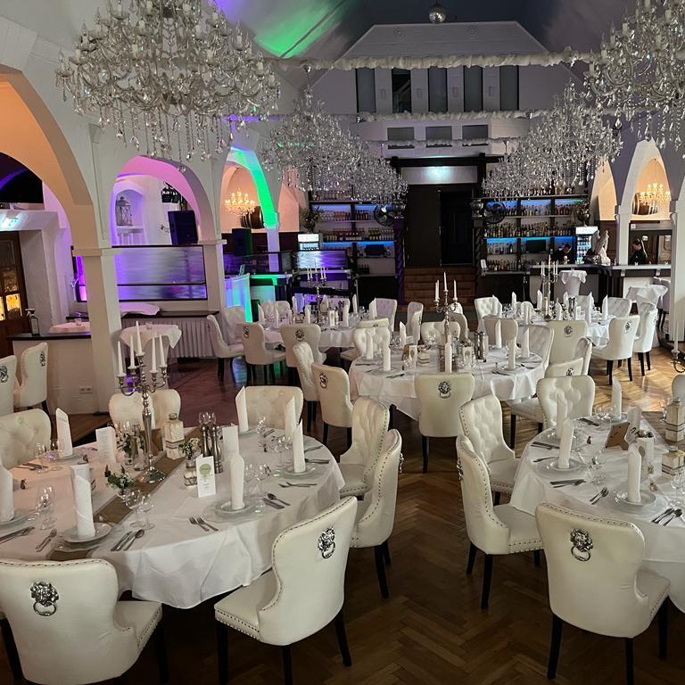 Restaurant "Boutique-Hotel Schulz Classic - Hochzeitslocation Hannover - Neustadt - Brunchen, Restaurant und mehr!" in Neustadt am Rübenberge