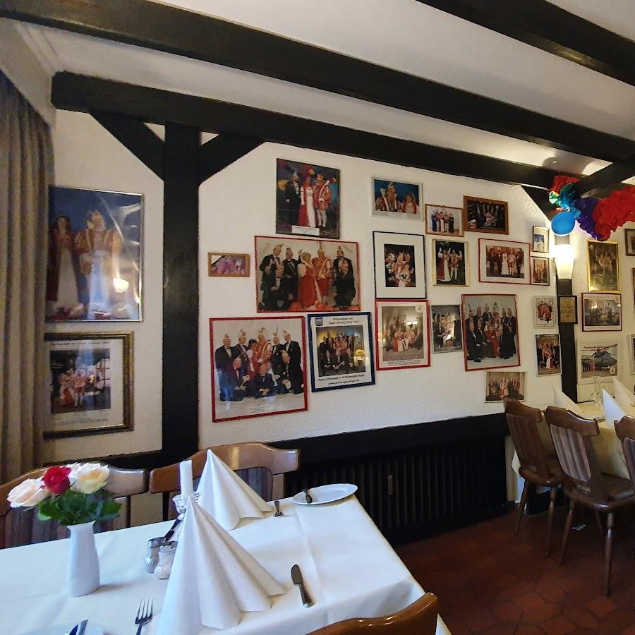 Restaurant "Gasthof Em Wingert" in Hennef (Sieg)