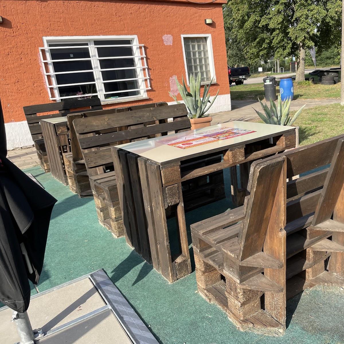 Restaurant "Powersnack" in Woltersdorf