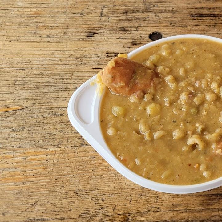 Restaurant "Gulaschkanone-Feldküche" in Erkner