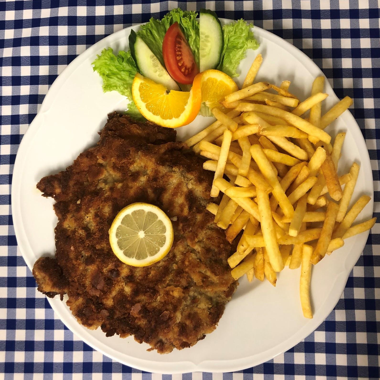 Restaurant "Gasstätte Bavaria" in  Asbach-Bäumenheim