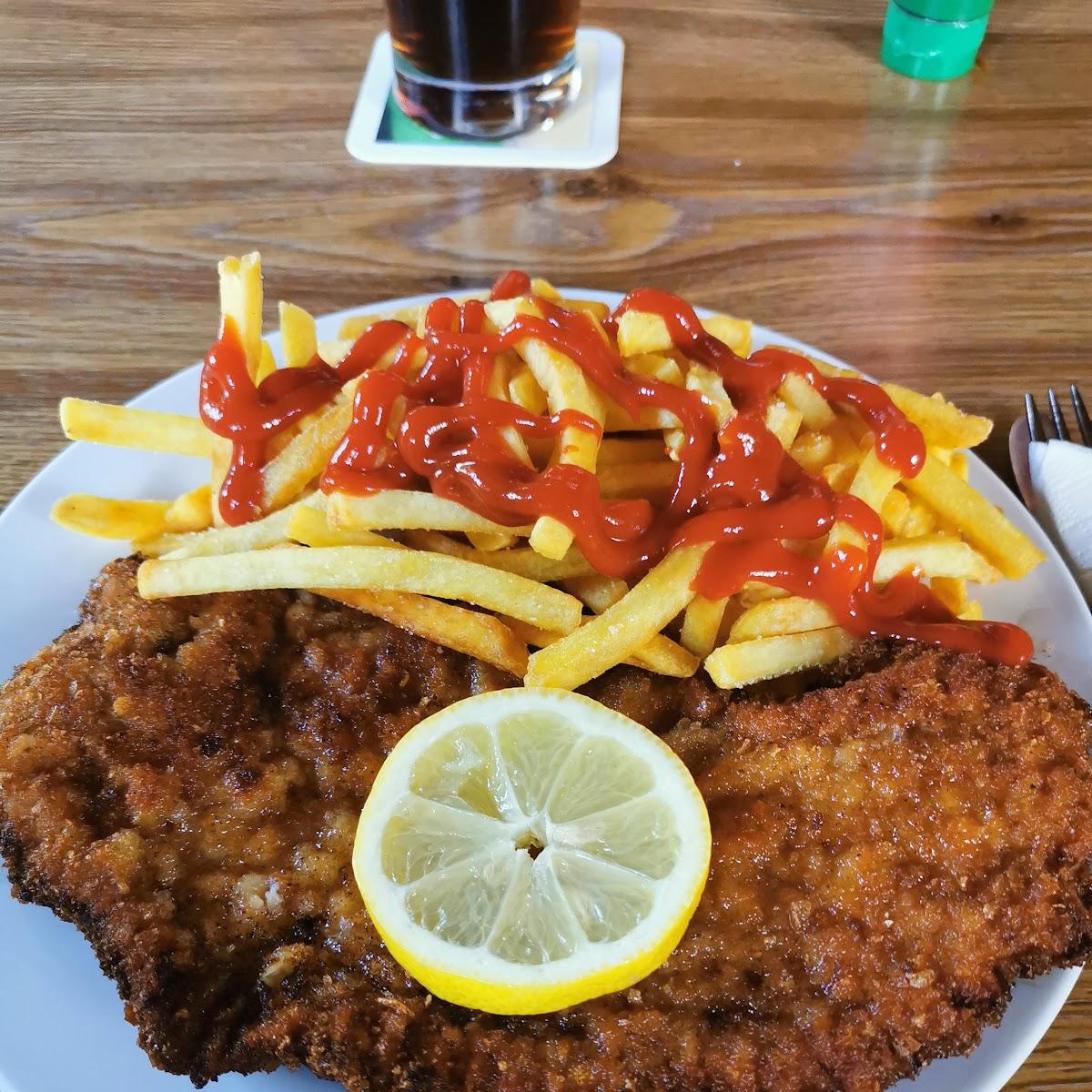 Restaurant "Restaurant Traube" in Hiltenfingen