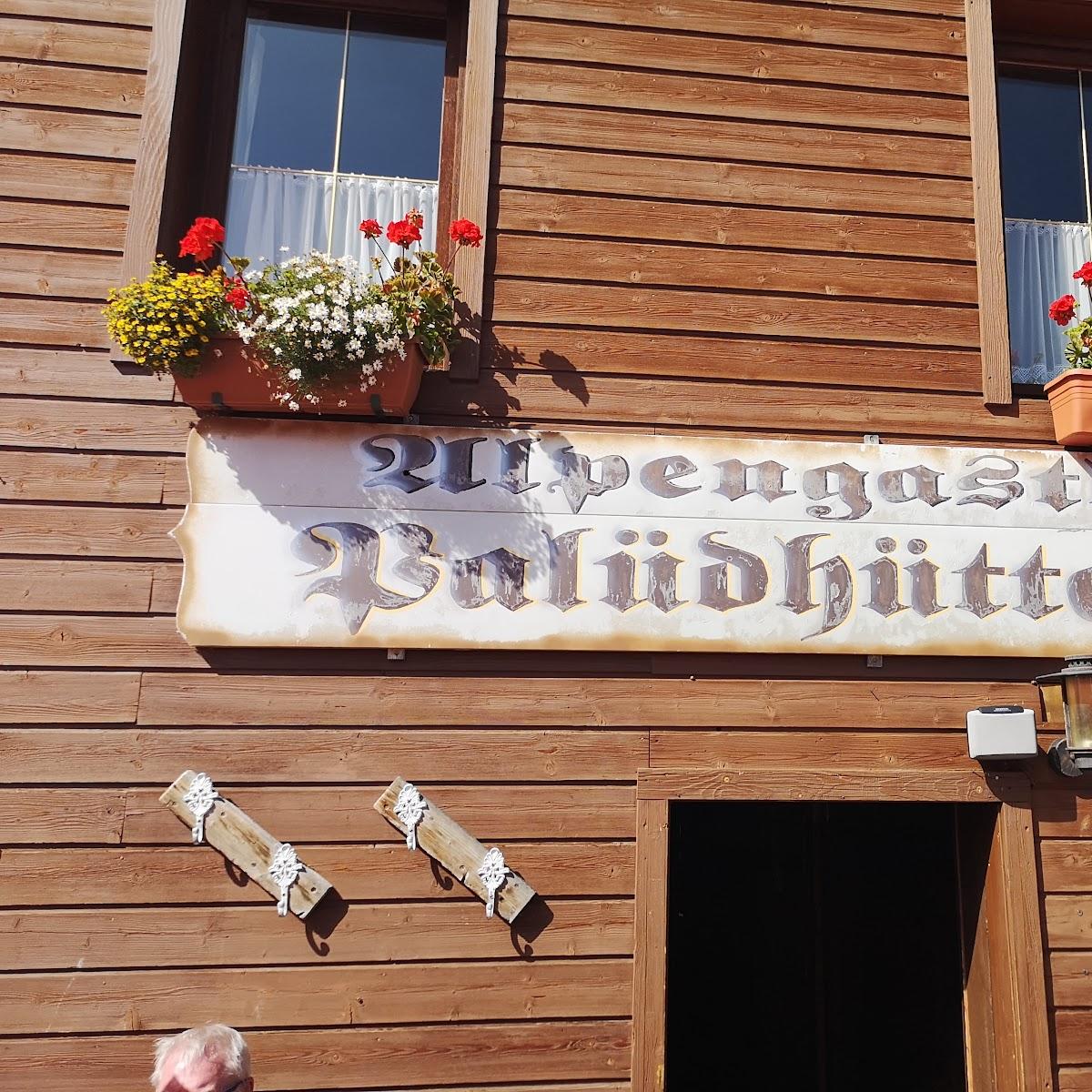 Restaurant "Palüdhütte" in Brand bei Bludenz