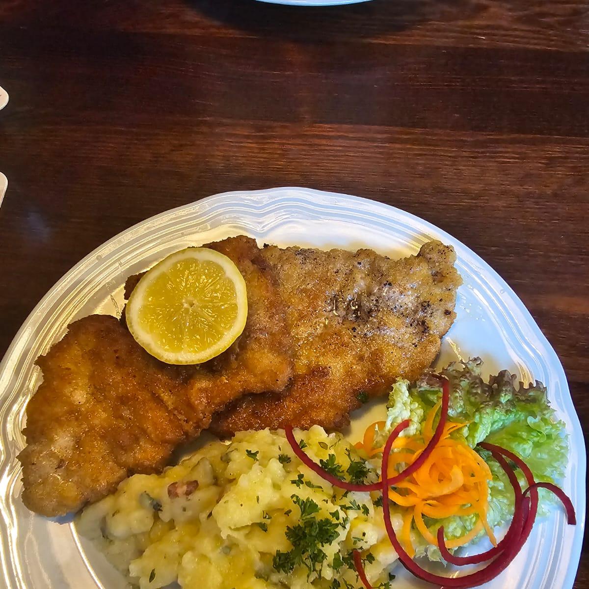 Restaurant "Kneipe  Hotel Sacher " in Marktleugast