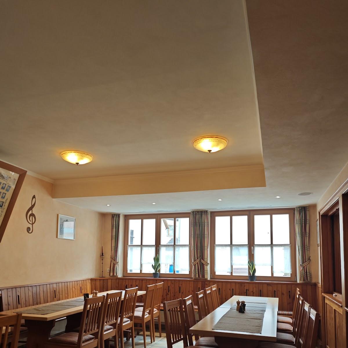Restaurant "Gasthaus Goldener Hahn - Fam. Laurer" in Birgland