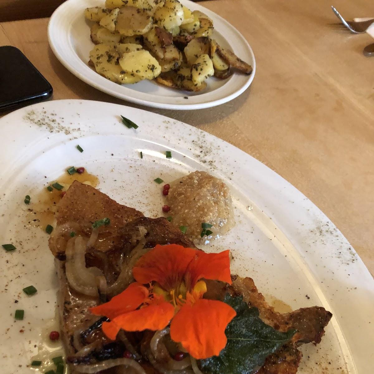 Restaurant "Karl Sichert Gaststätte" in  Lauterhofen