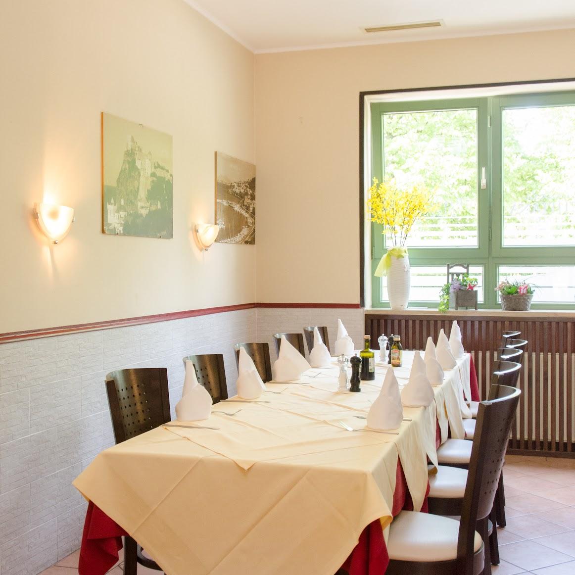 Restaurant "La Locanda Ischitana" in Kirchheim bei München