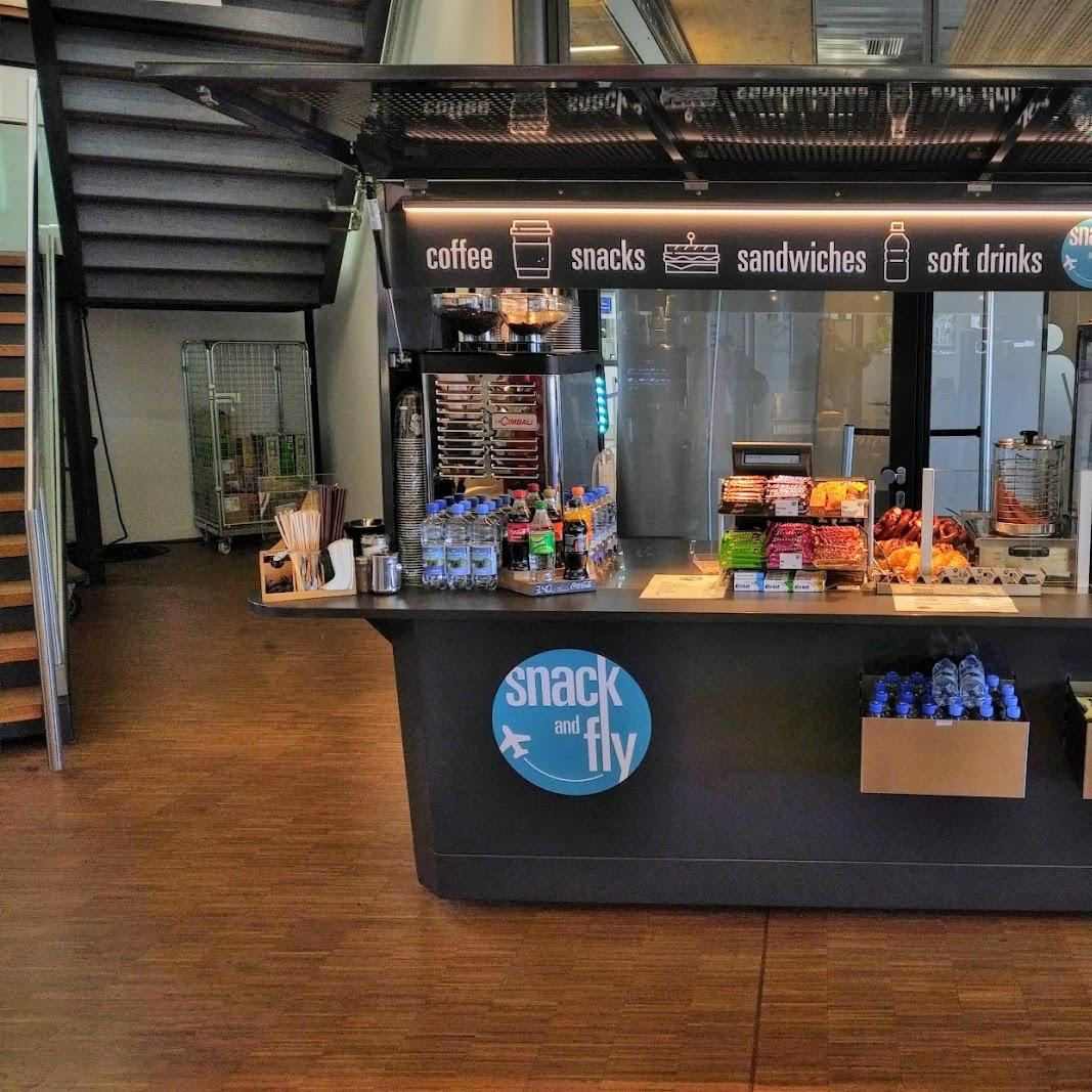 Restaurant "Snack and Fly" in Memmingerberg